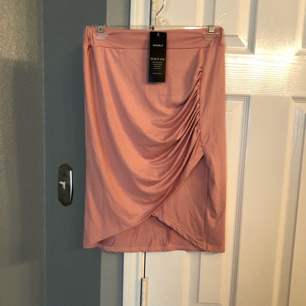 Overlay skirt